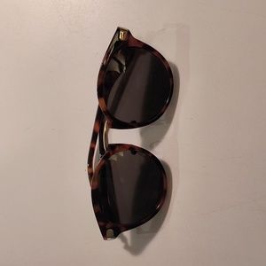 😎LOFT Tortoishell Sunglasses